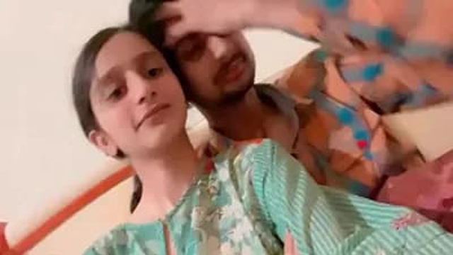 Pakistani Viral Couple – Dehati Hard Fuck MMS