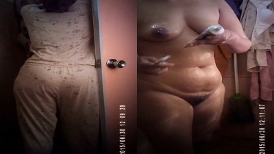 Sexy Housewife Takes A Quick Shower Naked Hard Sex Video