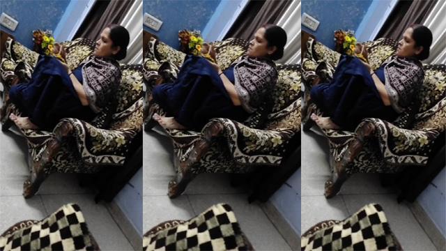 Step Mom Shares Nude & Hot Bag Step Son Mms Viral Online