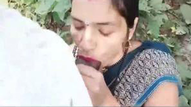 Bhabhi Ko Jungle pe gusa ke pel diya viral video